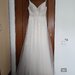 Rochie de mireasa alba.